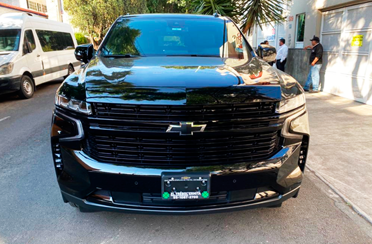 Armored Chevrolet Suburban Black