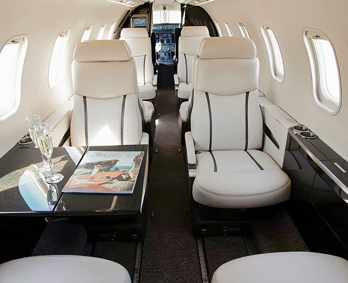 Learjet Mid-Size Luxury