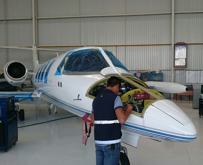 Learjet Mid-Size Luxury Toluca