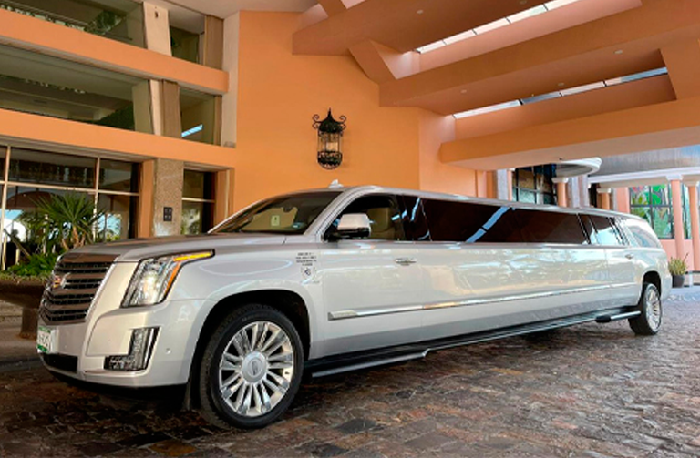 Cadillac Escalade Limousine